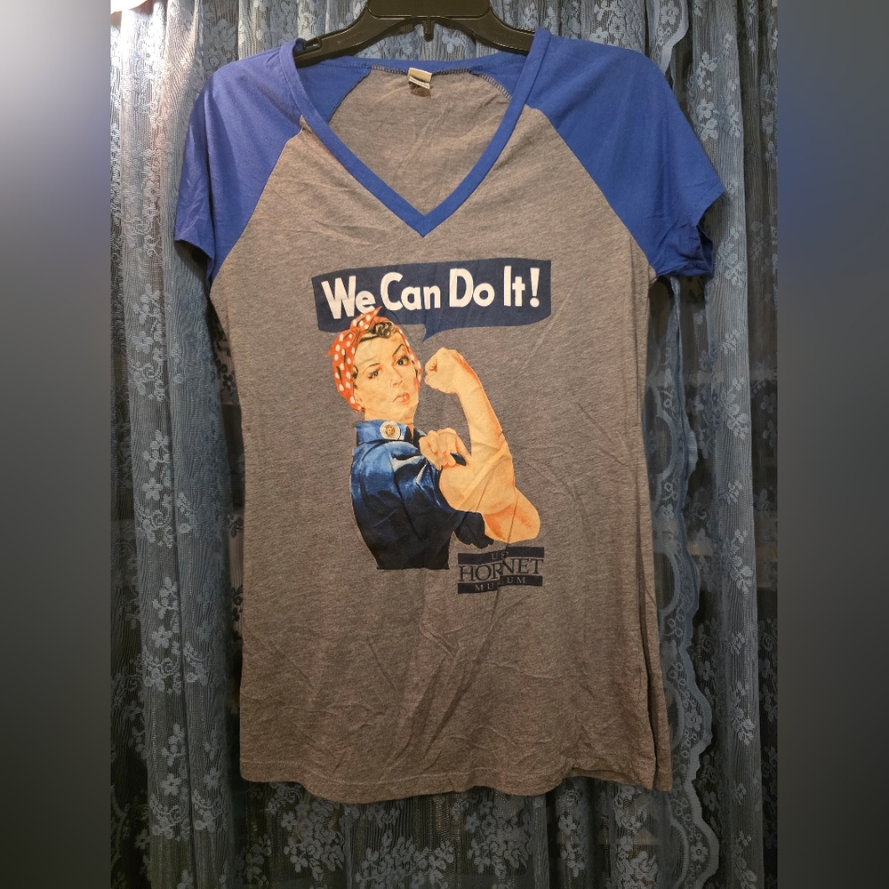 Blue and Gray 'We Can Do It!' Graphic T-Shirt Rosie The Riviter V Neck Tee